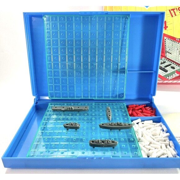 Retro Series Battleship Game Retro Series 1967 Edition 2015 Complete - Picture 6 of 16